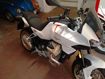 Moto Guzzi V100 Mandello
