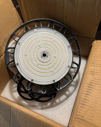 Faretto LEDVANCE highbay led, nuovo. 13000 lm, 95W