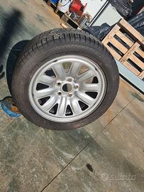 Cerchioni  AUDI A 3  con gomme invernali YOKOHAMA