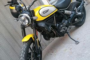 Ducati 800 Scrambler