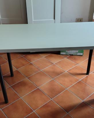 Tavolo IKEA LINNMON+ADILS bianco