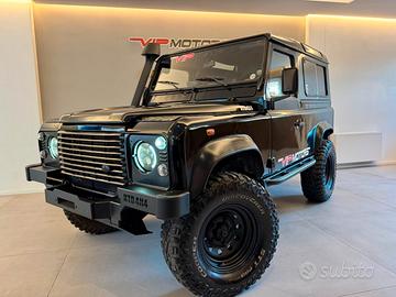 Land Rover Defender SW 122CV 2.5 TD5 **PREPARAZION