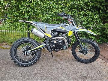 PITBIKE AUTOMATICA 125cc ruote 14/12