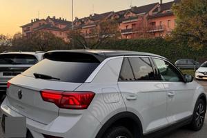 Volkswagen T-Roc 1.5 TSI 150 CV – 2021 – 50.658 km