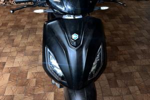 Piaggio one full electric- senza batteria
