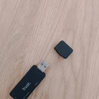 Chiavetta USB multifunzione