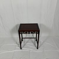 Tavolino laccato nero