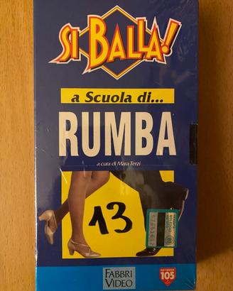 24 cassette in VHS lezioni di ballo