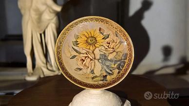 Piattino in ceramica capodimonte