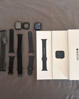 Apple Watch SE 3 40mm + Scatola e 4 Cinturini