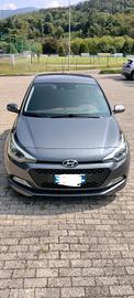 HYUNDAI  i20 1200  84 CV 