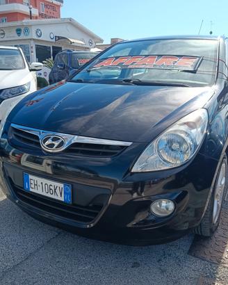Hyundai i20 1.4 CRDi 5p. Sound Edition