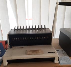 RILEGATRICE A DORSI PLASTICI