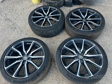 Cerchi originali Toyota 20” C-HR +Gomme 245/40 CHR