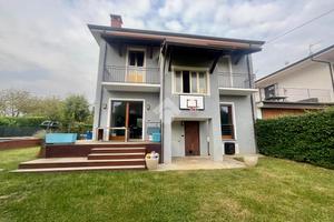 CASA INDIPENDENTE A OGLIANICO
