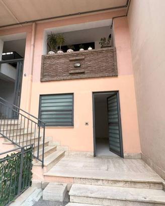 Immobile di 60 m² a Palma Campania