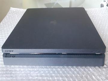 PS4 Slim