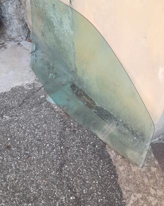Vetro Scendente Anteriore Sinistro Lancia Y 00-03