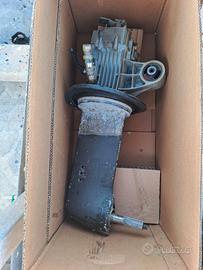 Motore Volvo Penta MD2020 con Saildrive del 2003