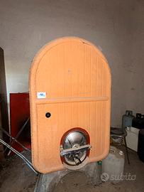 Botte per vino in cemento