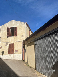 Montresta (OR) ,i casa indipendente