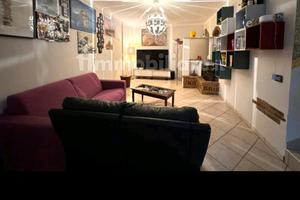 Si vende in centro storico di Godiasco