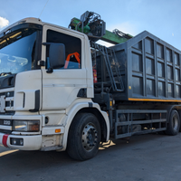 Scania Camion ribaltabile con gru