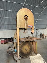 Sega a nastro per legno trifase
