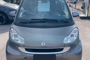 SMART FORTWO COUPÉ 800 CDI – AUTOMATICA – DIESEL