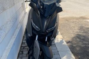 Scooter Yamaha X Max 300