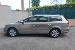 VOLKSWAGEN Passat 7ª serie - 2013