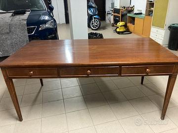 Scrittoio ministeriale/tavolo notarile