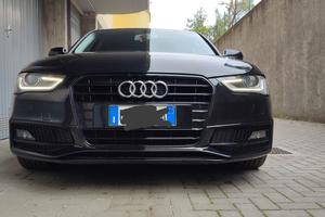 AUDI A4 B8  