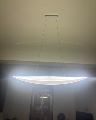 Lampadario effetto sospeso