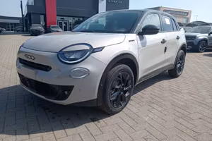 FIAT 600 1.2 Hybrid 145cv Sport Ed Mil Cort 26