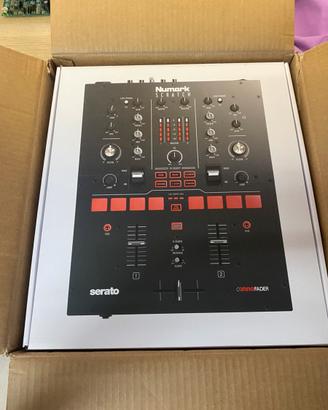 Mixer Numark scratch