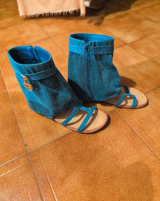 Sandali a stivaletto in denim