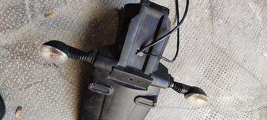 Frecce e porta targa XT660 X Yamaha