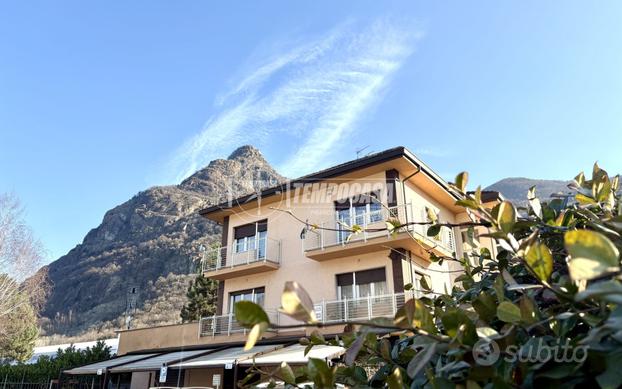 APPARTAMENTO PANORAMICO RISTRUTTURATO CON GIARDINO