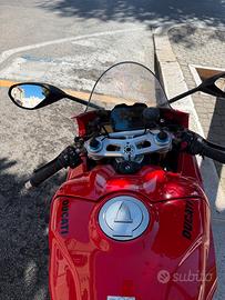 Ducati Panigale V4S 2024