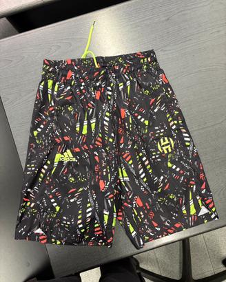 Bermuda adidas