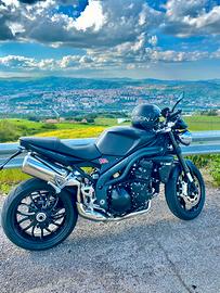 Speed triple 1050 black matt del 2010