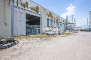 Capannone a Potenza Picena 1 locali