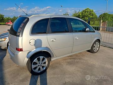 Portellone opel meriva