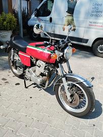 MOTO LAVERDA