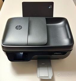 Stampante multifunzione HP Officejet 3834
