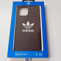cover iPhone 12/12 Pro Adidas nera