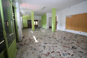 NEGOZIO A AVIGLIANA