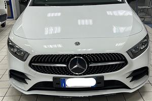 Mercedes Benz Classe A180d AMG Premium
