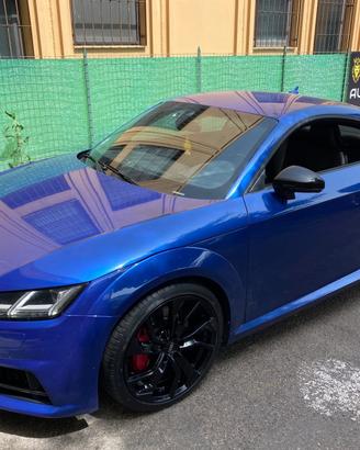 Cerchi NUOVI Audi TTS raggio 19 NUOVI cod.2983